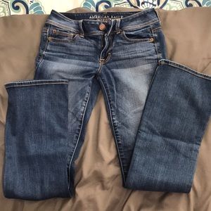 American eagle blue jeans